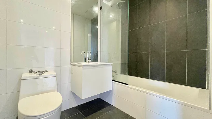 Rented by Brooklyn High Rise LLC | media 29