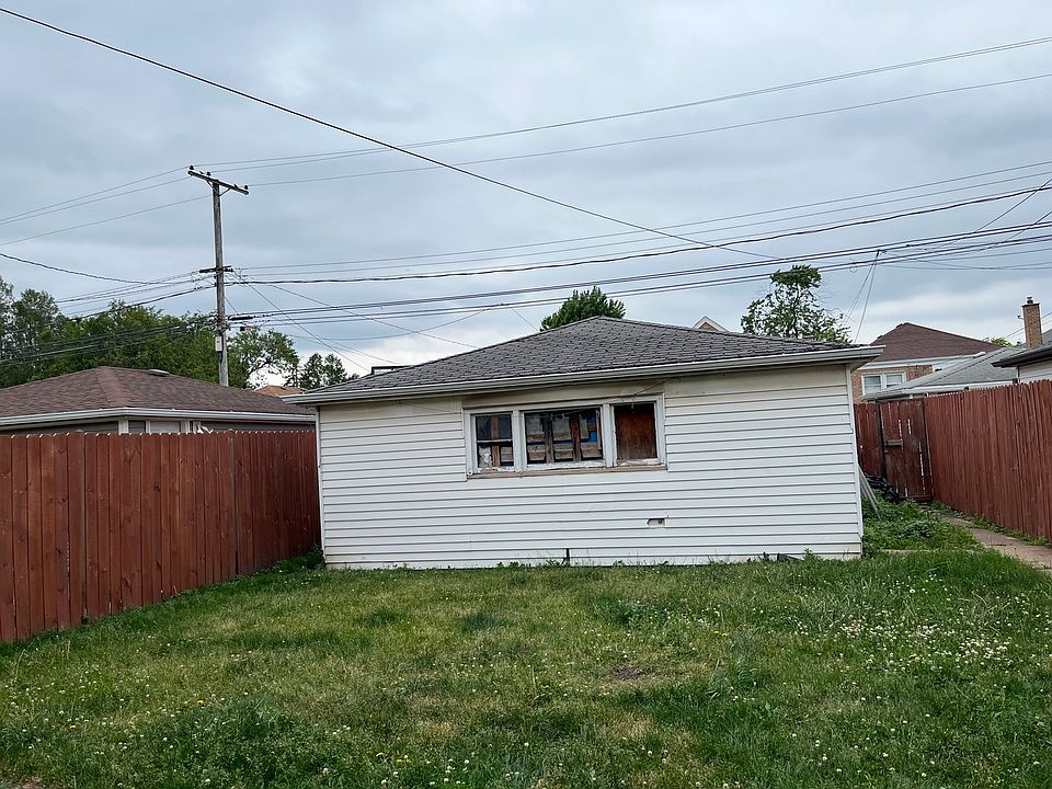 2nd image of 7234 S Millard Ave