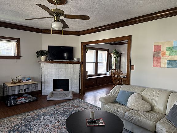 5th image of 1638 Victoria Ave #1