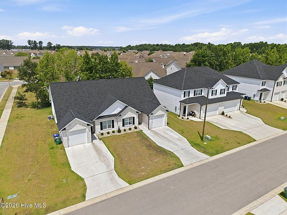 4th image of 2124 Dartford Dr #B