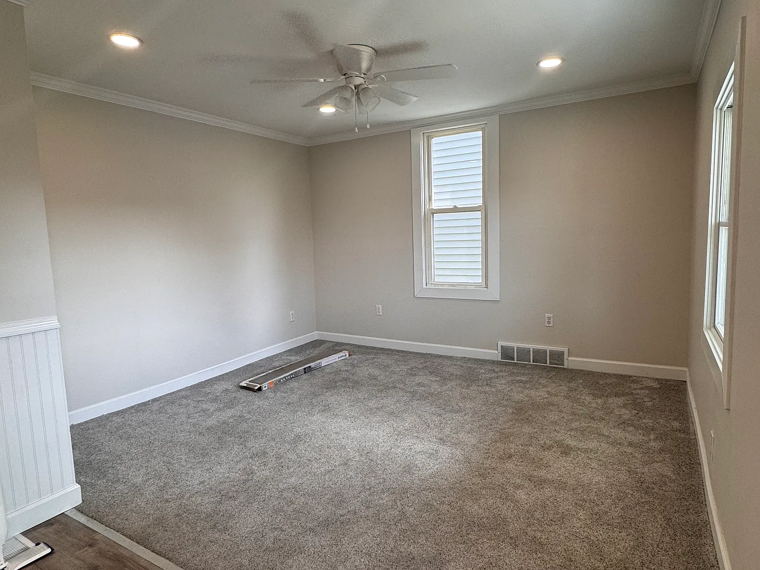 2 bed, 1008 sqft, $1,325 — Photo 4
