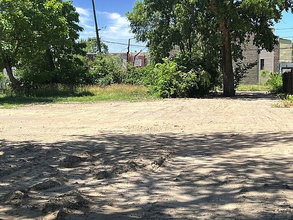 4th image of 362 N Hamlin Ave