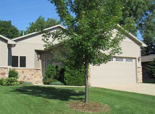 3844 Trent Ln, Waterloo, IA 50701