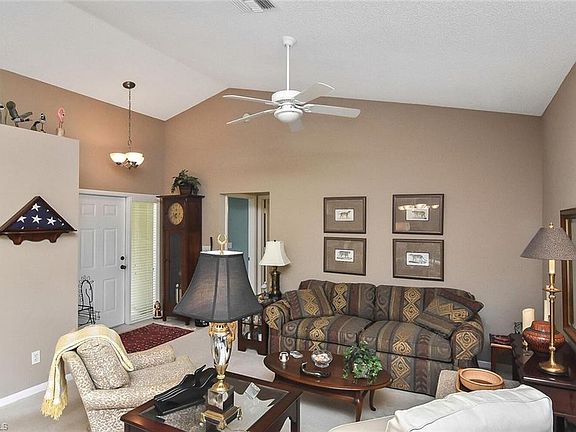 5th image of 702 McGregor Park Cir