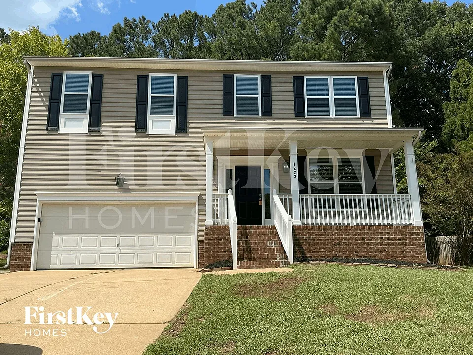 1223 Arbor Greene Dr
