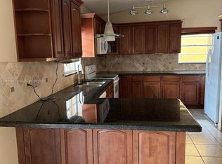 3165 W 73rd Pl #3165, Hialeah, FL 33018