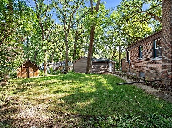 2nd image of 12050 S 69th Ct