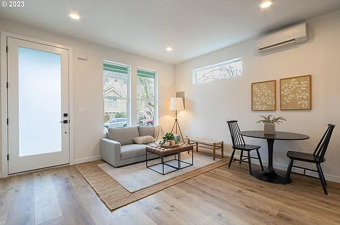 3315 NE Rodney Ave #A — Photo 2