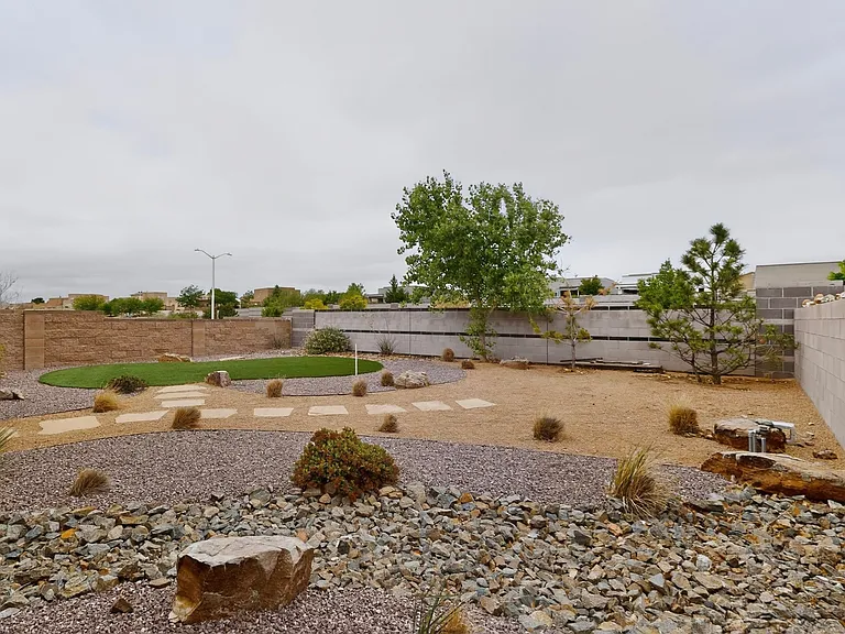 5603 Linq Ct NE — Photo 42