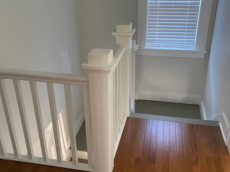 216 Catskill Ave — Photo 8