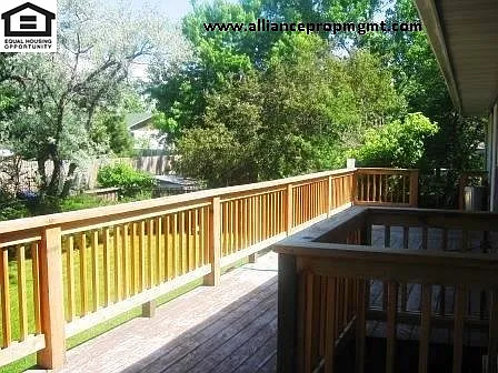 502 N 18th Ave — Photo 9