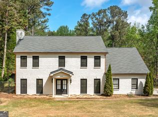 604 Country Lake Dr, Hampton, GA