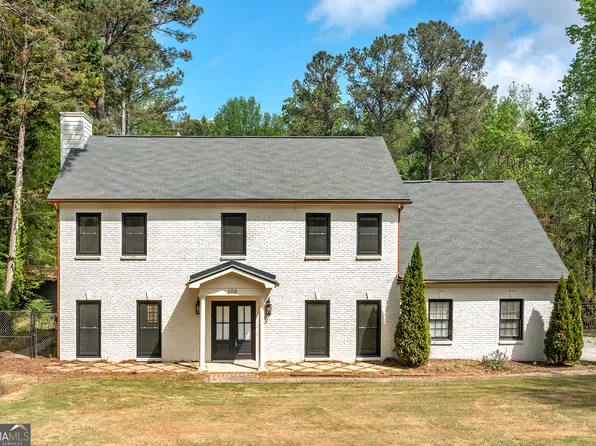 604 Country Lake Dr, Hampton, GA 30228