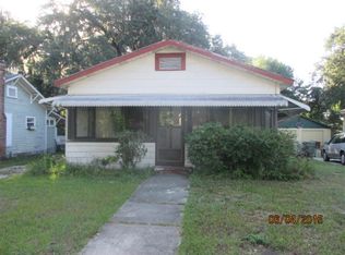 716 McKenzie St, Leesburg, FL 34748