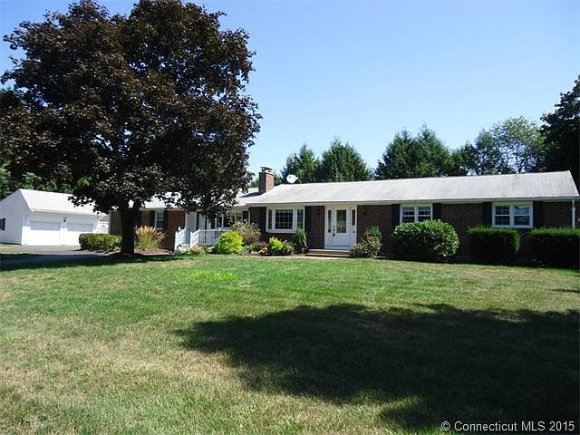 1st image of 9 Margaret Dr