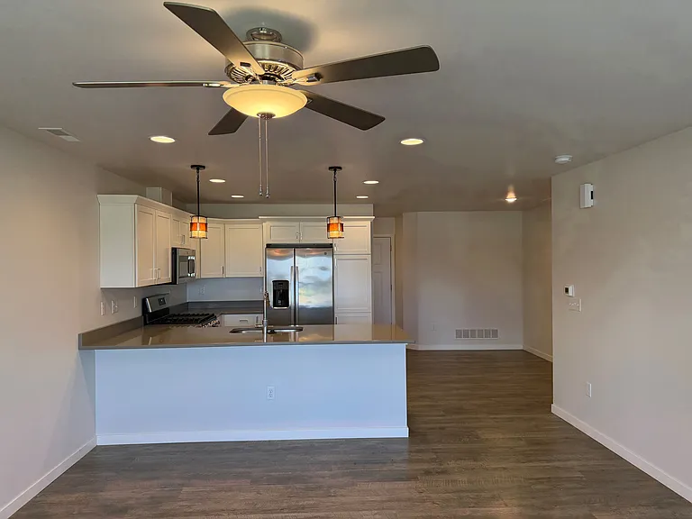 2237 Saint Andrews Dr — Photo 6