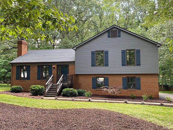 4th image of 212 Woodville Dr