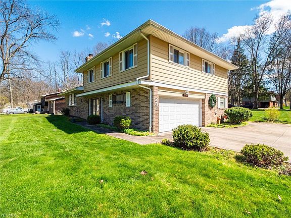 2nd image of 251 Skylane Dr