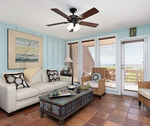 2nd image of 2500 Gulf Blvd #208