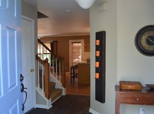 4903 Crofton Springs Ct, Greensboro, NC 27407