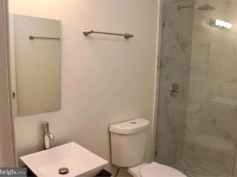 32 E Preston St #A — Photo 18