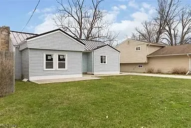 3 bed, 1160 sqft, $2,114 — Photo 4