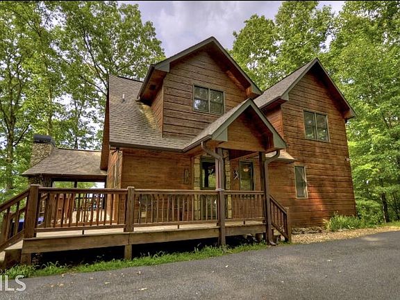 2nd image of 733 Raccoon Rd
