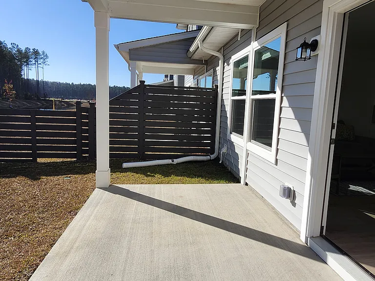 825 Descartes St — Photo 16