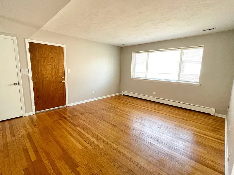 2 bed, 1.0 bath, 700 sqft, $1,550 — Photo 4
