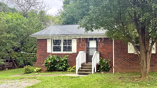 116 Boles St #A Photo 1