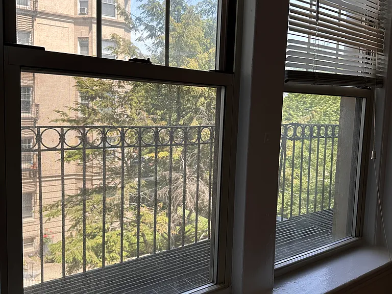 33 Park Dr #11 — Photo 10