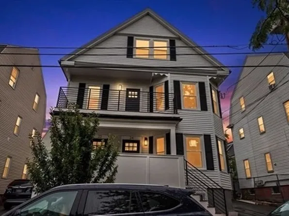 24 Charnwood Rd #A, Somerville, MA 02144