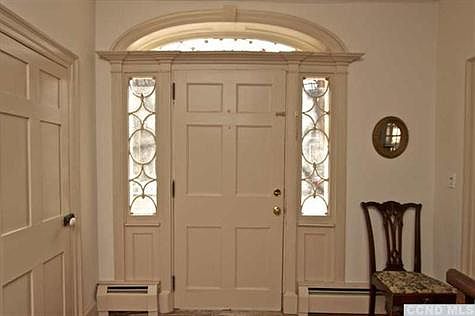 5th image of 13 Hudson St