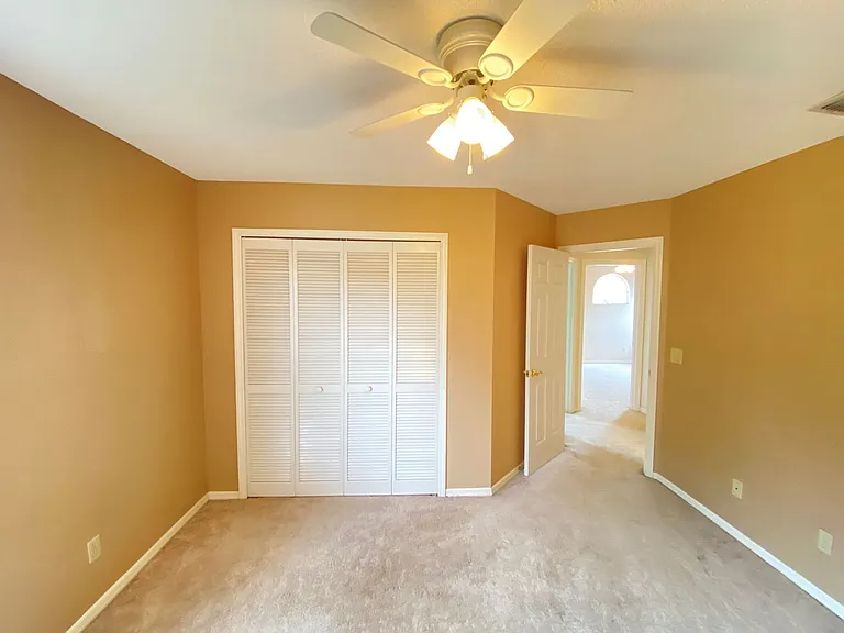3708 Molona Dr — Photo 44