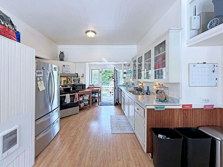 1588 Patterson St — Photo 9