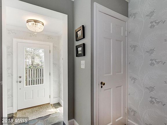 4th image of 8506 Loughborough Pl