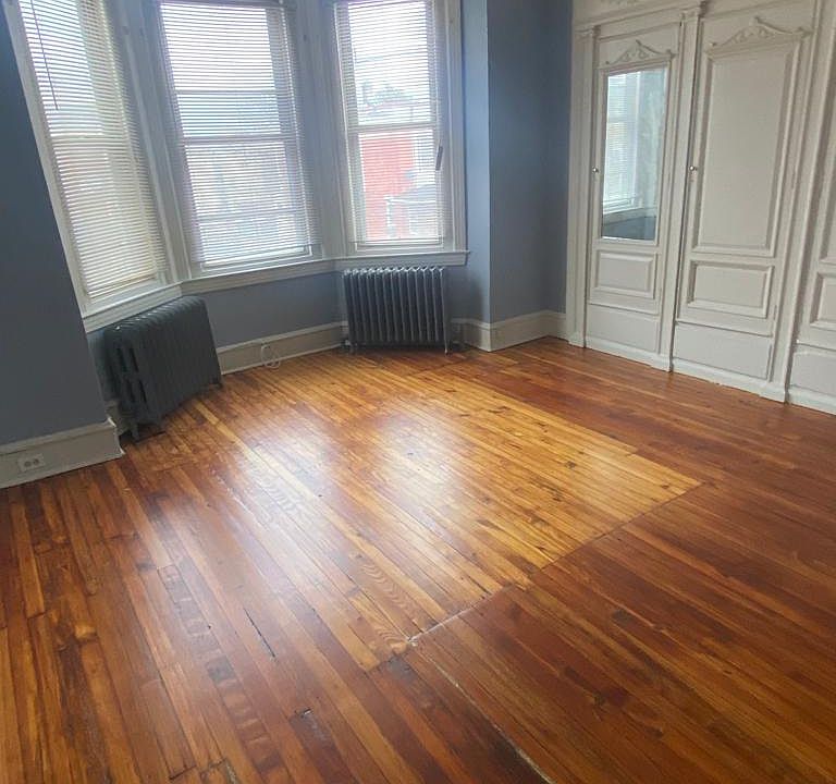 1st Bedroom of Unit B
