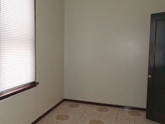 5th image of 4354 S California Ave #2