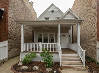 1505 W Victoria St, Chicago, IL 60660