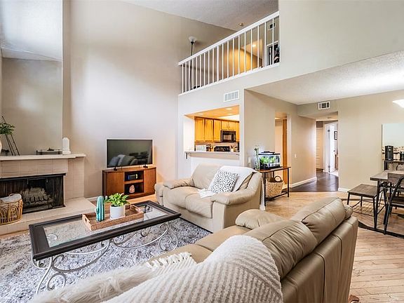 2nd image of 1823 Cypress Trace Dr