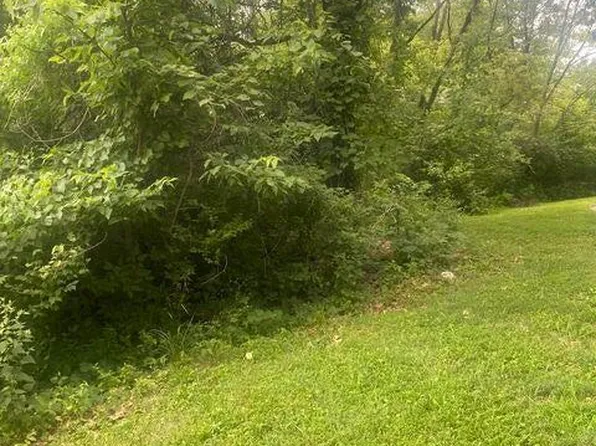 4625 Parker Rd, Florissant, MO 63033