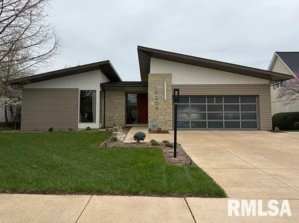 5209 N Ashford Dr, Peoria, IL 61615