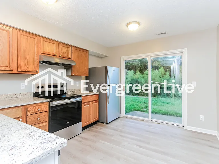 7760 Serene Stream Way — Photo 5
