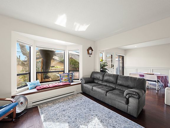 4th image of 1554 W 65th Ave