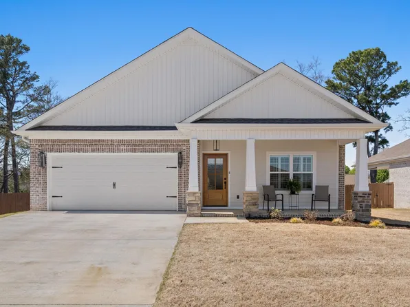 153 Silver Leaf Ln, Florence, AL 35633