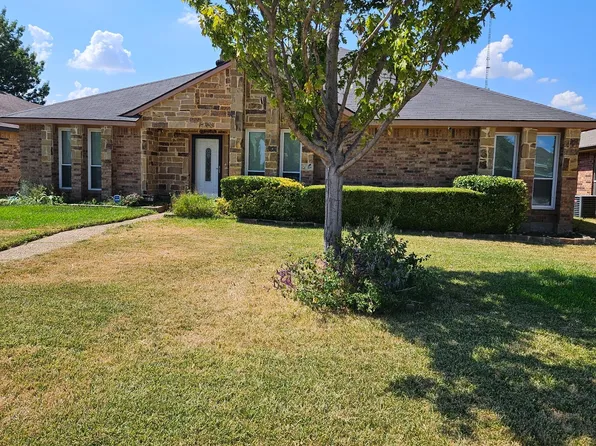 5117 Bobtown Rd, Garland, TX 75043