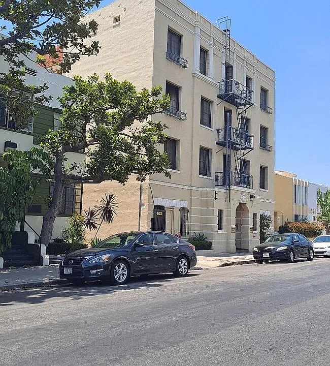 Hollywood Heritage Apartments