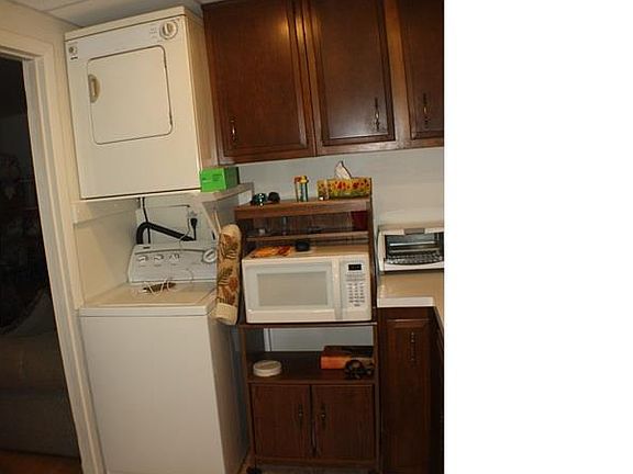 4th image of 181 Shetland Cir #181