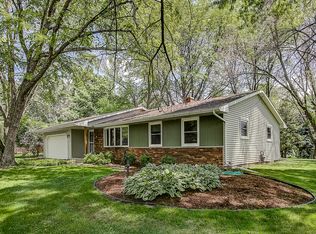 6634 Forest Park Dr, Deforest, WI 53532