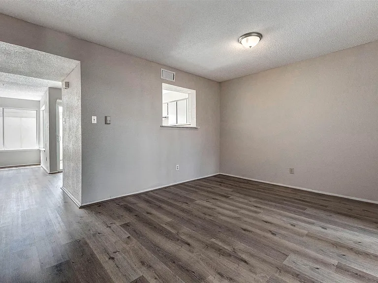 2952 Meadowgrass Ln #173 — Photo 6